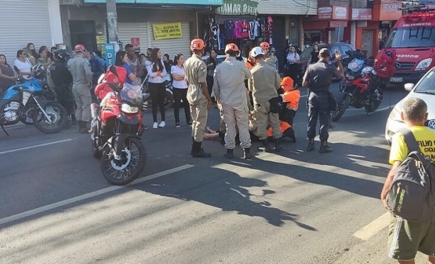 Acidente de trânsito deixa duas pessoas feridas no Centro de Itaperuna