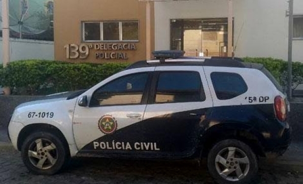 Homem de 52 anos é preso acusado de estuprar a própria irmã em Porciúncula